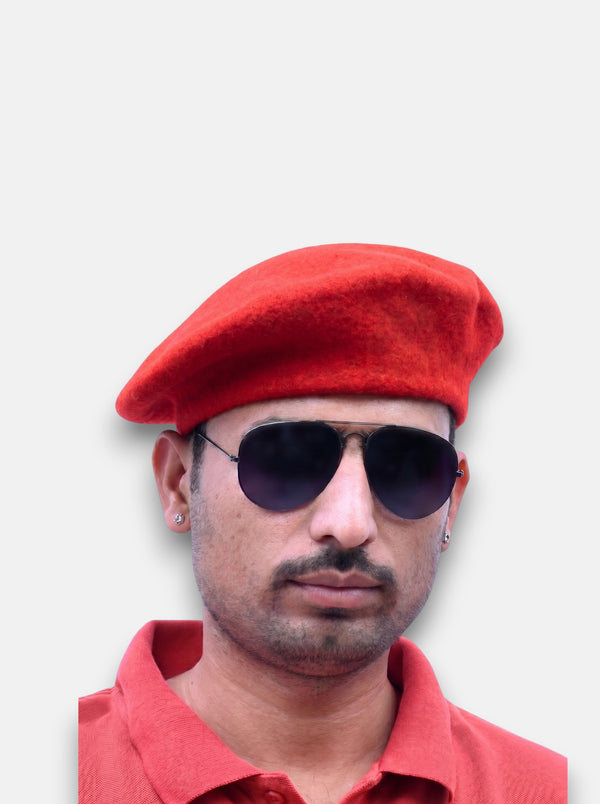 Default black beret cap in wool and star lobo combo worn by model with sunglasses