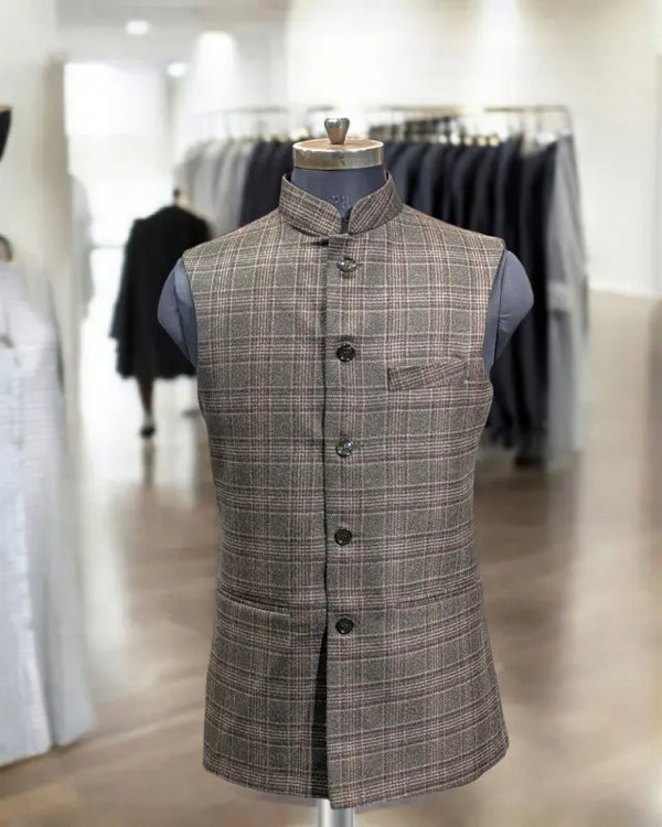 Stylish M Nahru Jacket for men, perfect as a Mens Wedding Koti with a traditional design.