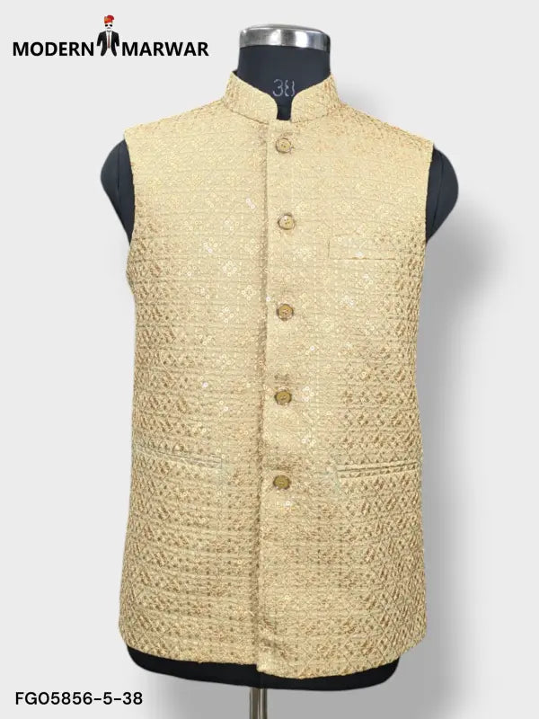 SPAADAA KOTI FF jacket by Modern Marwar with intricate embroidery in a cream hue