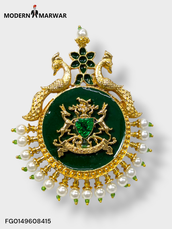Elegant traditional brooch for men featuring intricate design with emerald and pearls