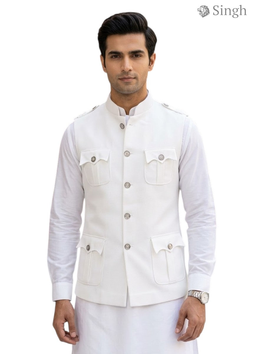 MENS KOTI in white fabric with front pockets, featuring BOX CODE HK-16-2136-1-36