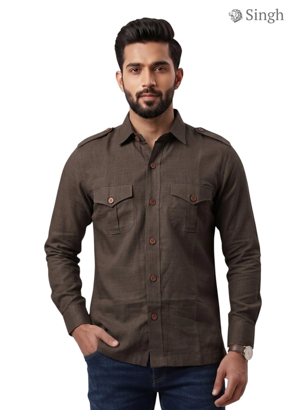M Hunting Shirt in Brown Linen at a frontal angle featuring button details and pockets, LINEN JIO 2P PAN-13-5019-3.